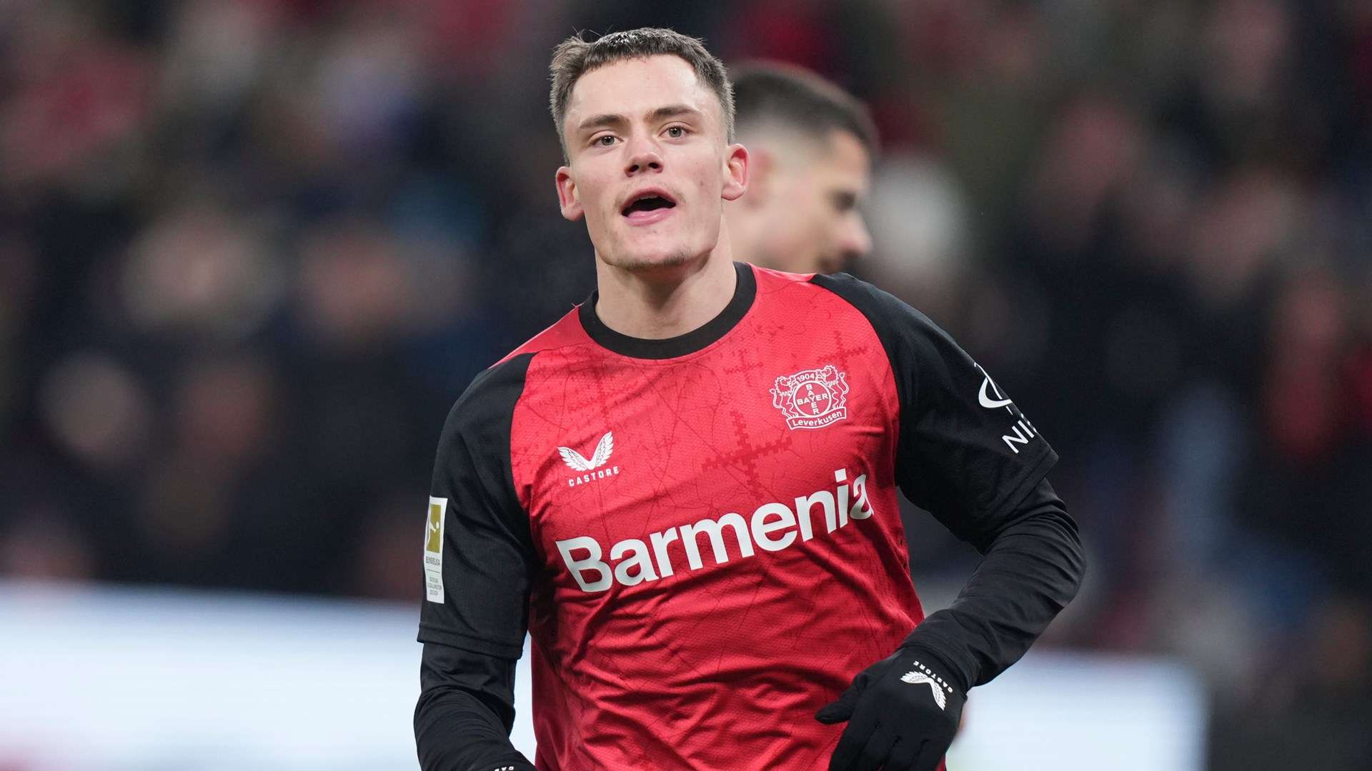 重温欧洲杯经典对决 精彩瞬间一同回顾驰骋绿茵场的激情时刻